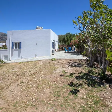 Ruby'S Summer House With Spacious Garden And Free Parking Gavrio Exterior photo