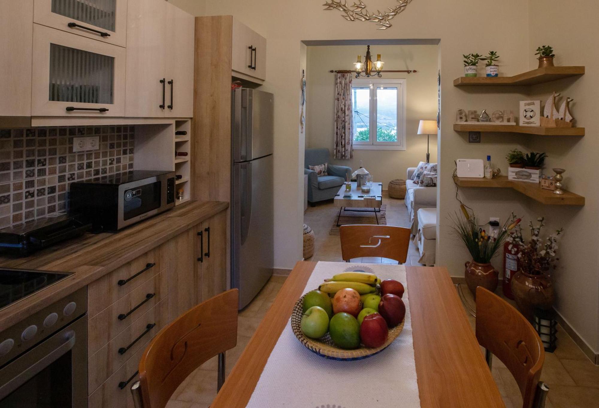 Ruby's Summer House With Spacious Garden And Free Parking * Gavrio