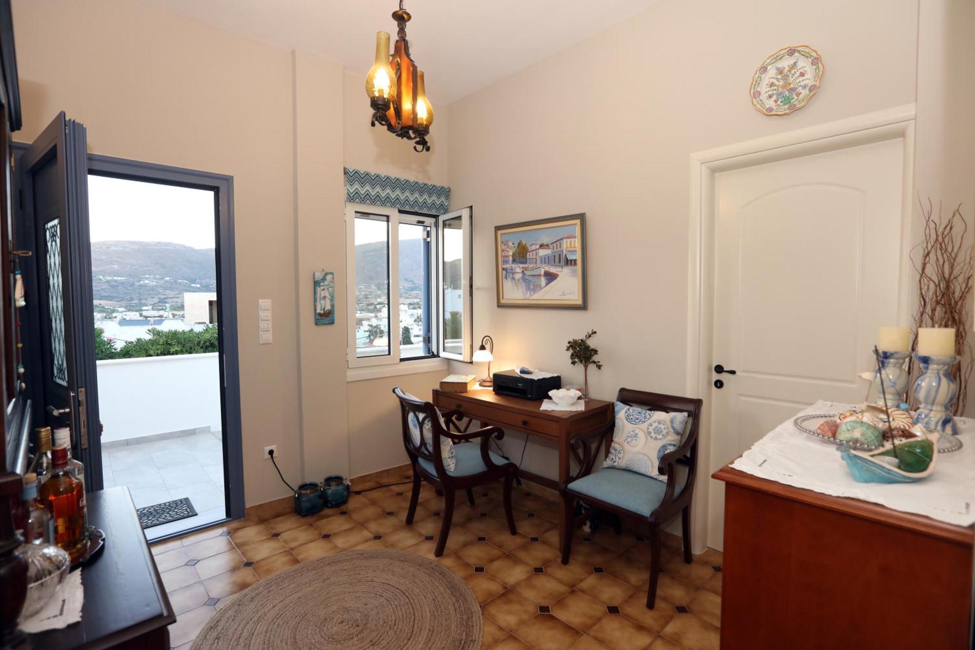 Hébergement de vacances Ruby's Summer House With Spacious Garden And Free Parking *
